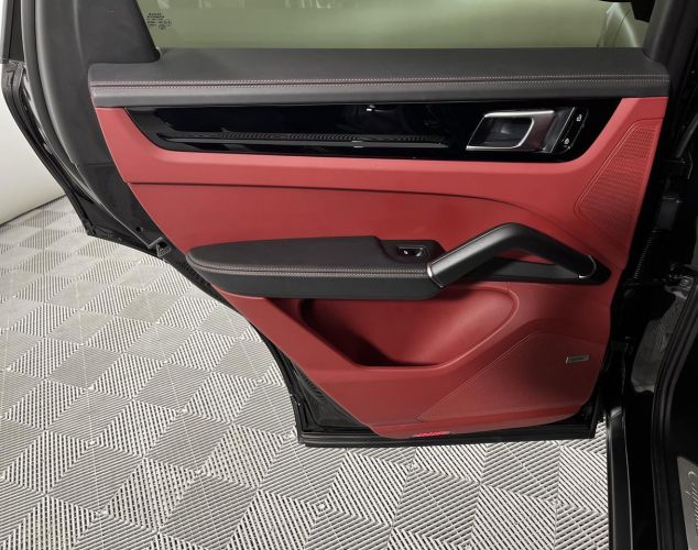 Porsche Cayenne  Cayenne