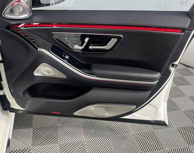 Mercedes-Benz S-Класс  