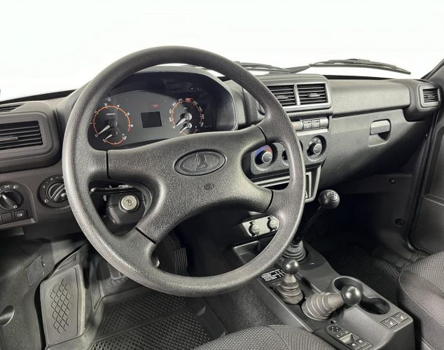 LADA (ВАЗ) Niva (4x4)  