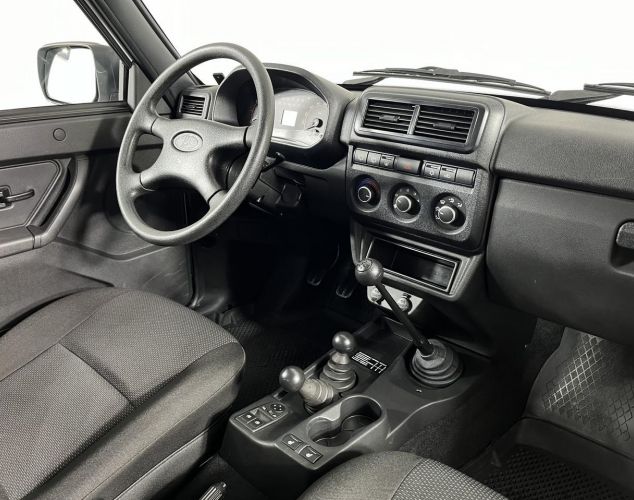 LADA (ВАЗ) Niva (4x4)  