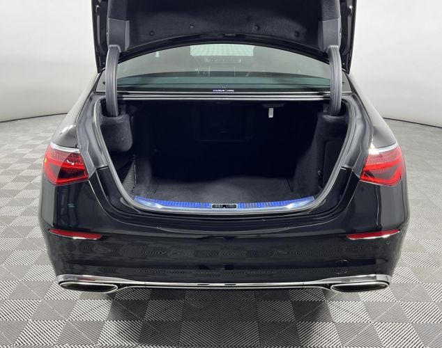 Mercedes-Benz S-Класс  