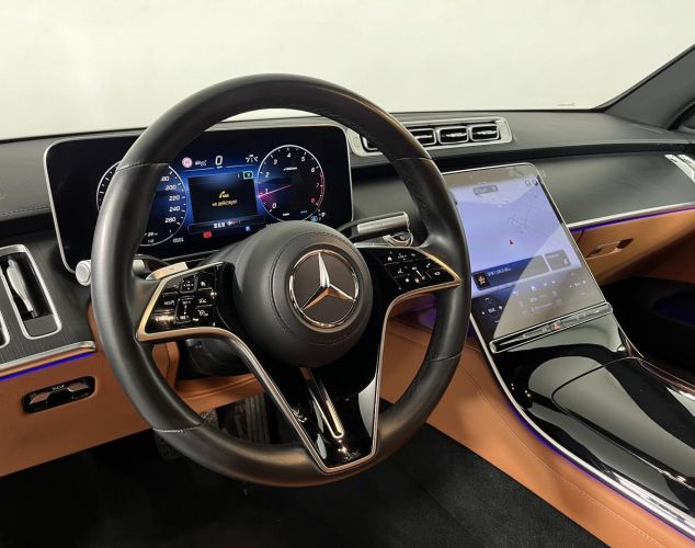 Mercedes-Benz S-Класс  