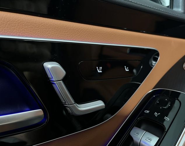 Mercedes-Benz S-Класс  