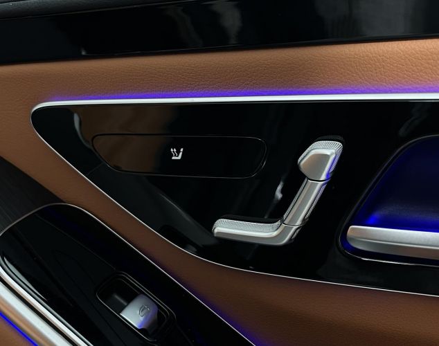 Mercedes-Benz S-Класс  