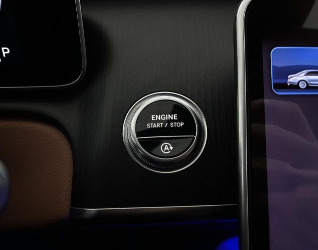 Mercedes-Benz S-Класс  