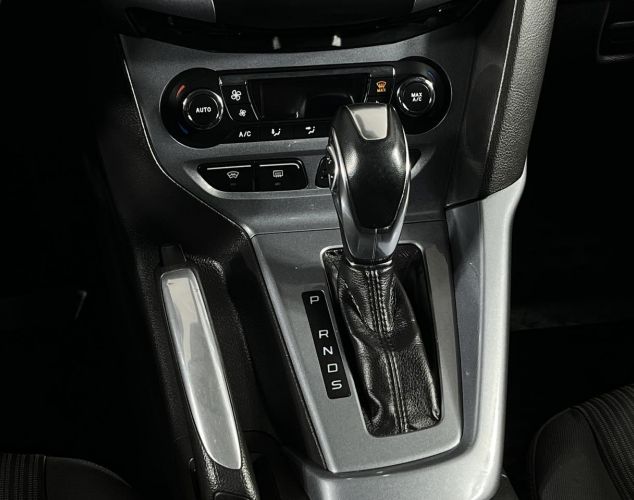 Ford Focus  Titanium