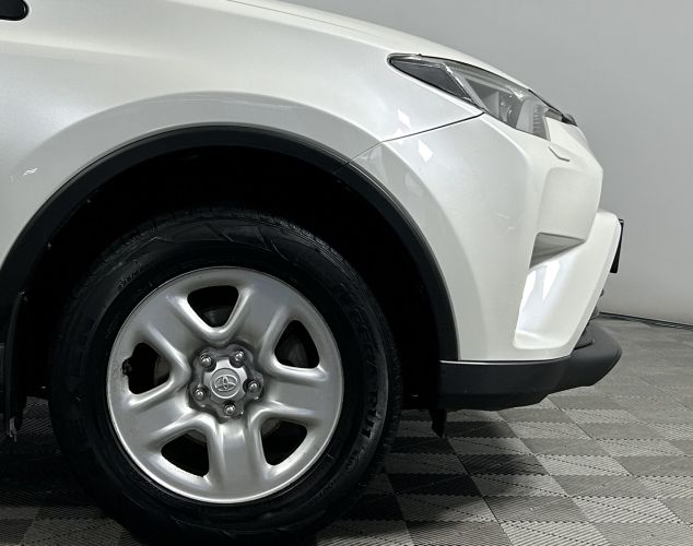 Toyota RAV4  Стандарт