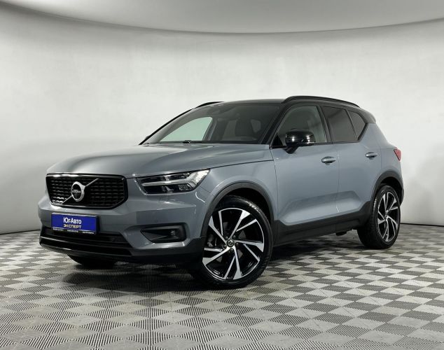 Volvo XC40  