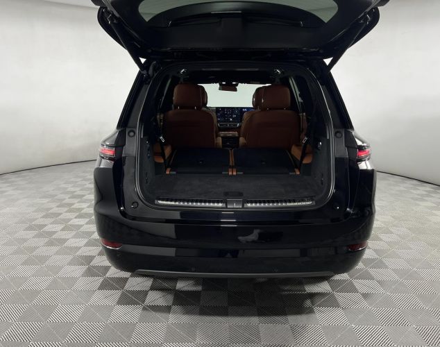 LiXiang (Li Auto) L9  