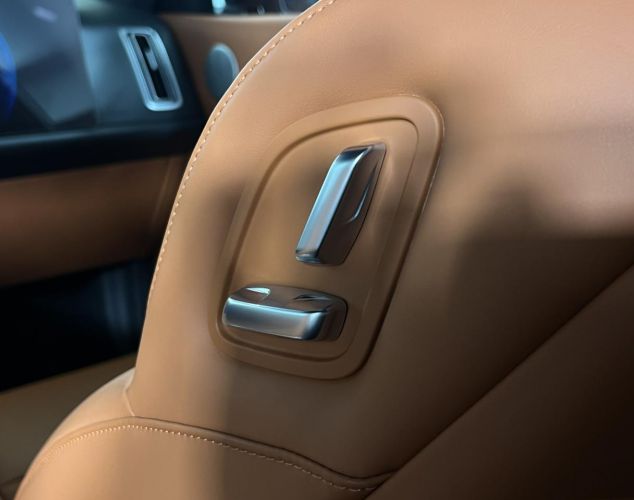 LiXiang (Li Auto) L9  