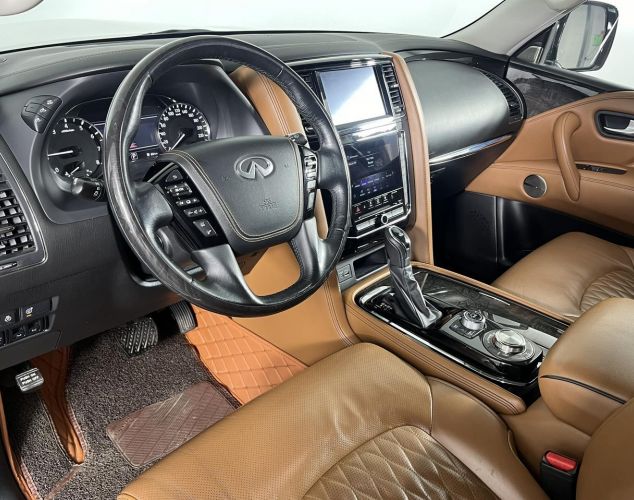 Infiniti QX80  Luxe Sensory ProACTIVE (7-местный)