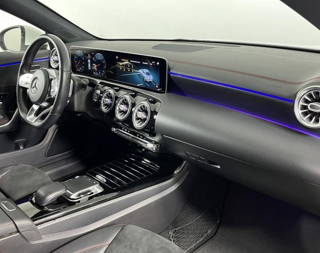 Mercedes-Benz CLA-Класс  