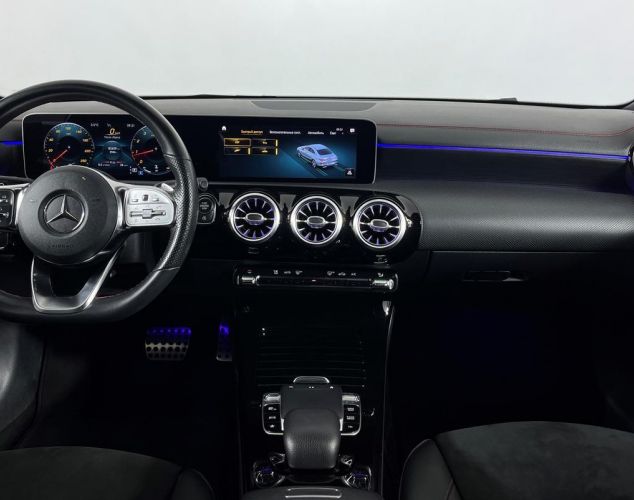 Mercedes-Benz CLA-Класс  