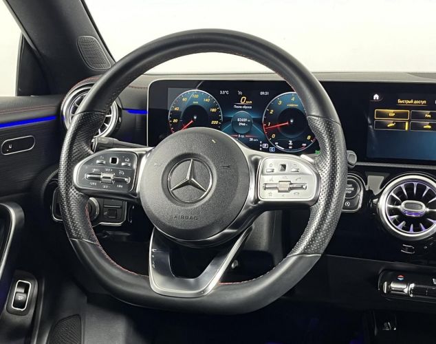 Mercedes-Benz CLA-Класс  