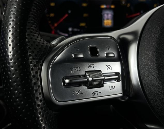 Mercedes-Benz CLA-Класс  