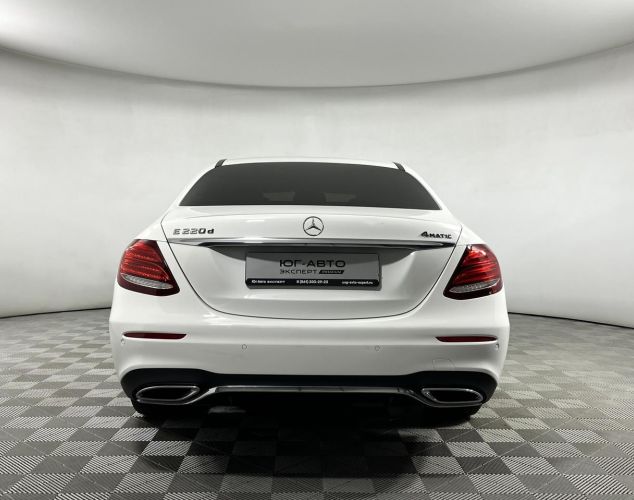 Mercedes-Benz E-Класс  