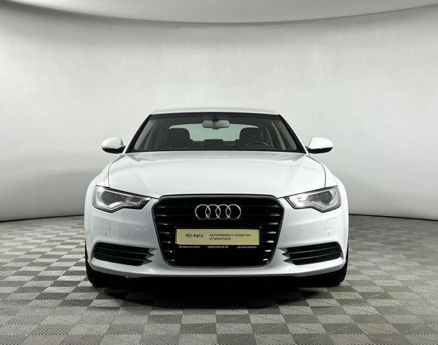 Audi A6  Базовая