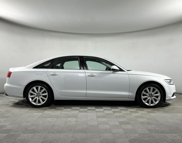 Audi A6  Базовая