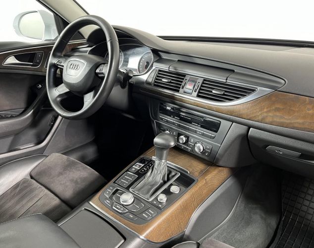 Audi A6  Базовая