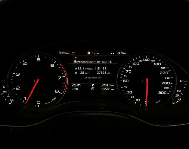 Audi A6  Базовая