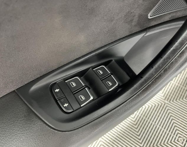 Audi A6  Базовая