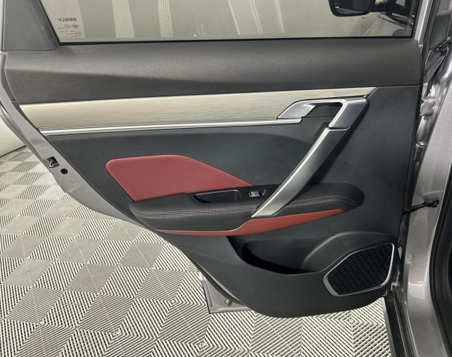 Geely Coolray  Flagship Sport