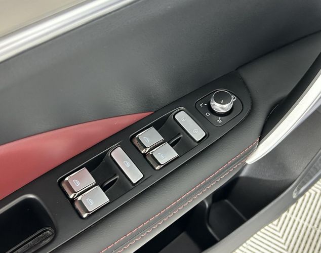 Geely Coolray  Flagship Sport