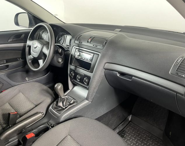 ŠKODA Octavia  Active