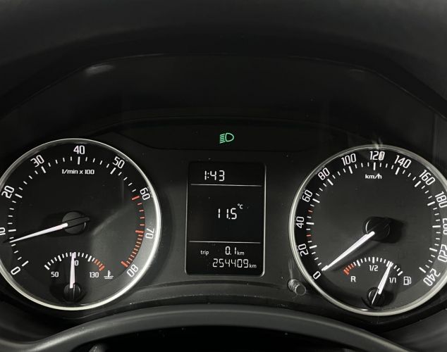 ŠKODA Octavia  Active