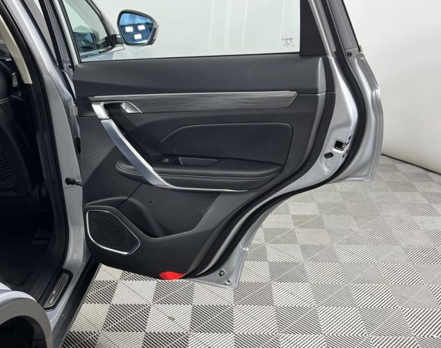 Geely Atlas Pro  Flagship