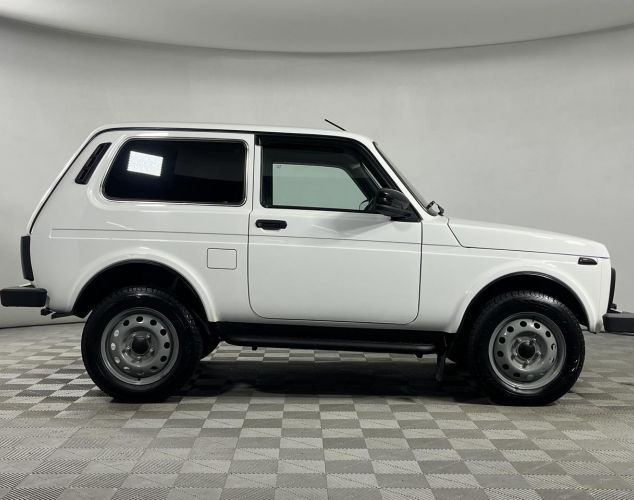 LADA (ВАЗ) Niva (4x4)  Classic