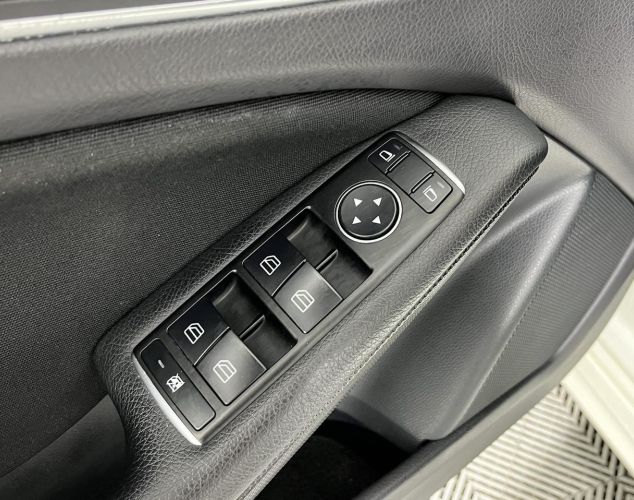 Mercedes-Benz A-Класс  