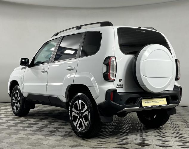 LADA (ВАЗ) Niva Travel  