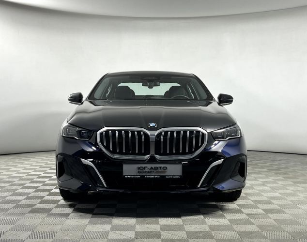 BMW 5 серия  