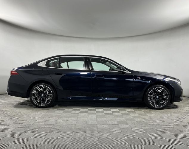 BMW 5 серия  