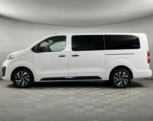 Peugeot Traveller  Business VIP