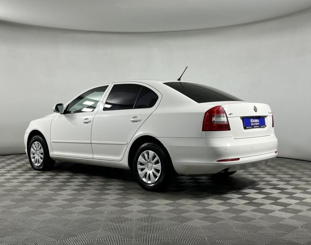 SKODA Octavia  Elegance