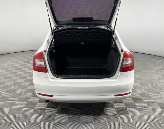 SKODA Octavia  Elegance