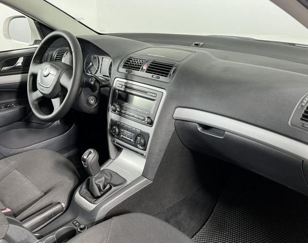 SKODA Octavia  Elegance