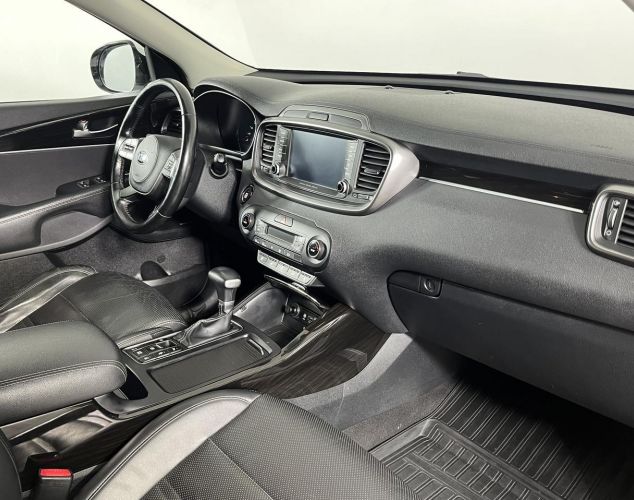 Kia Sorento  Luxe