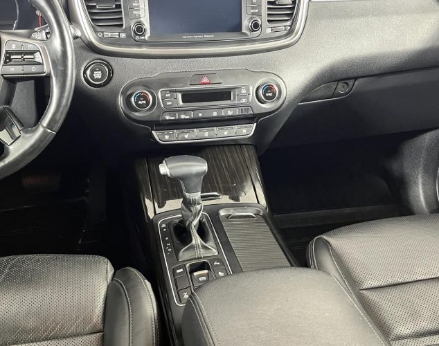 Kia Sorento  Luxe