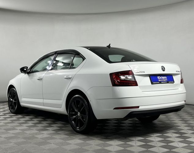 ŠKODA Octavia  Ambition