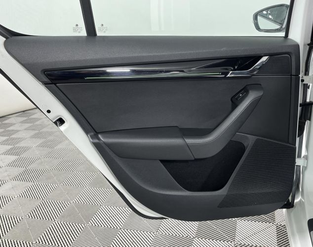 ŠKODA Octavia  Ambition