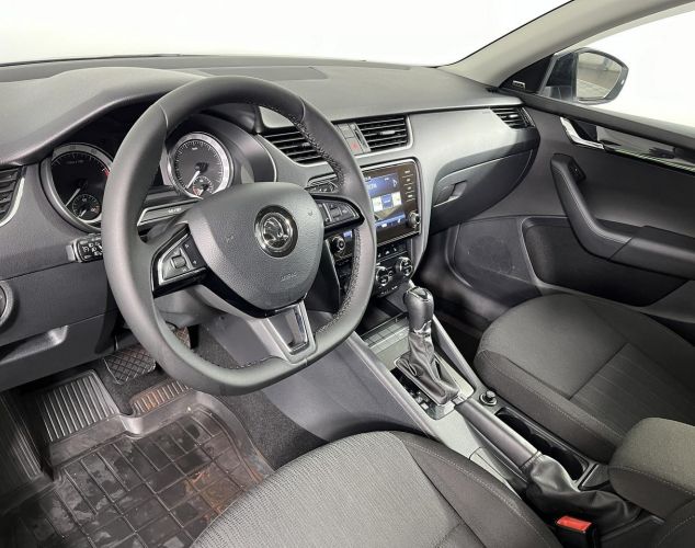 ŠKODA Octavia  Ambition