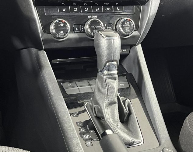 ŠKODA Octavia  Ambition