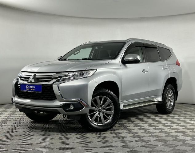 Mitsubishi Pajero Sport  