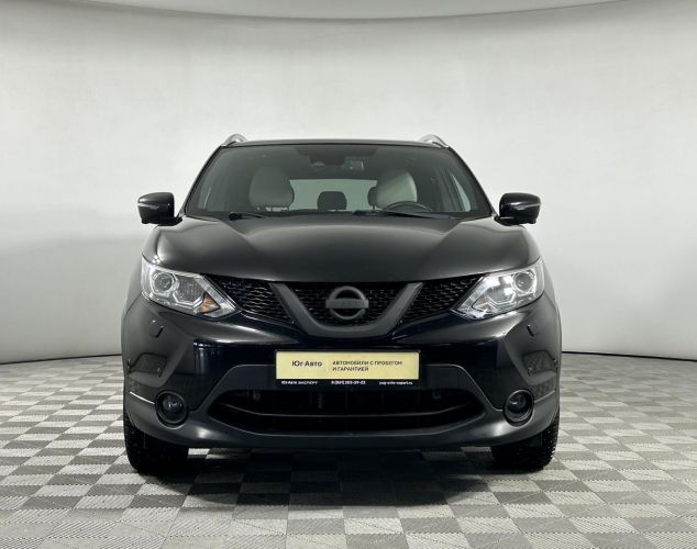 Nissan Qashqai  SE