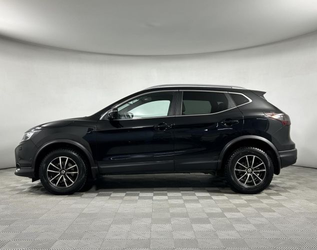 Nissan Qashqai  SE