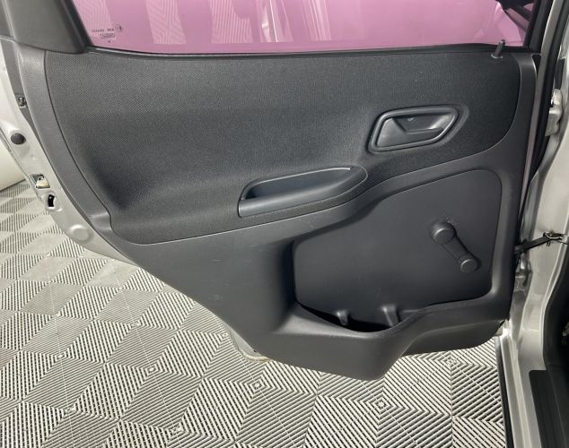 Suzuki Ignis  Базовая