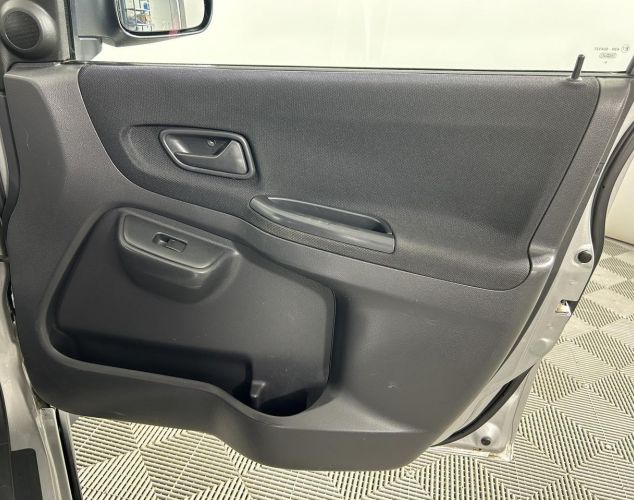 Suzuki Ignis  Базовая